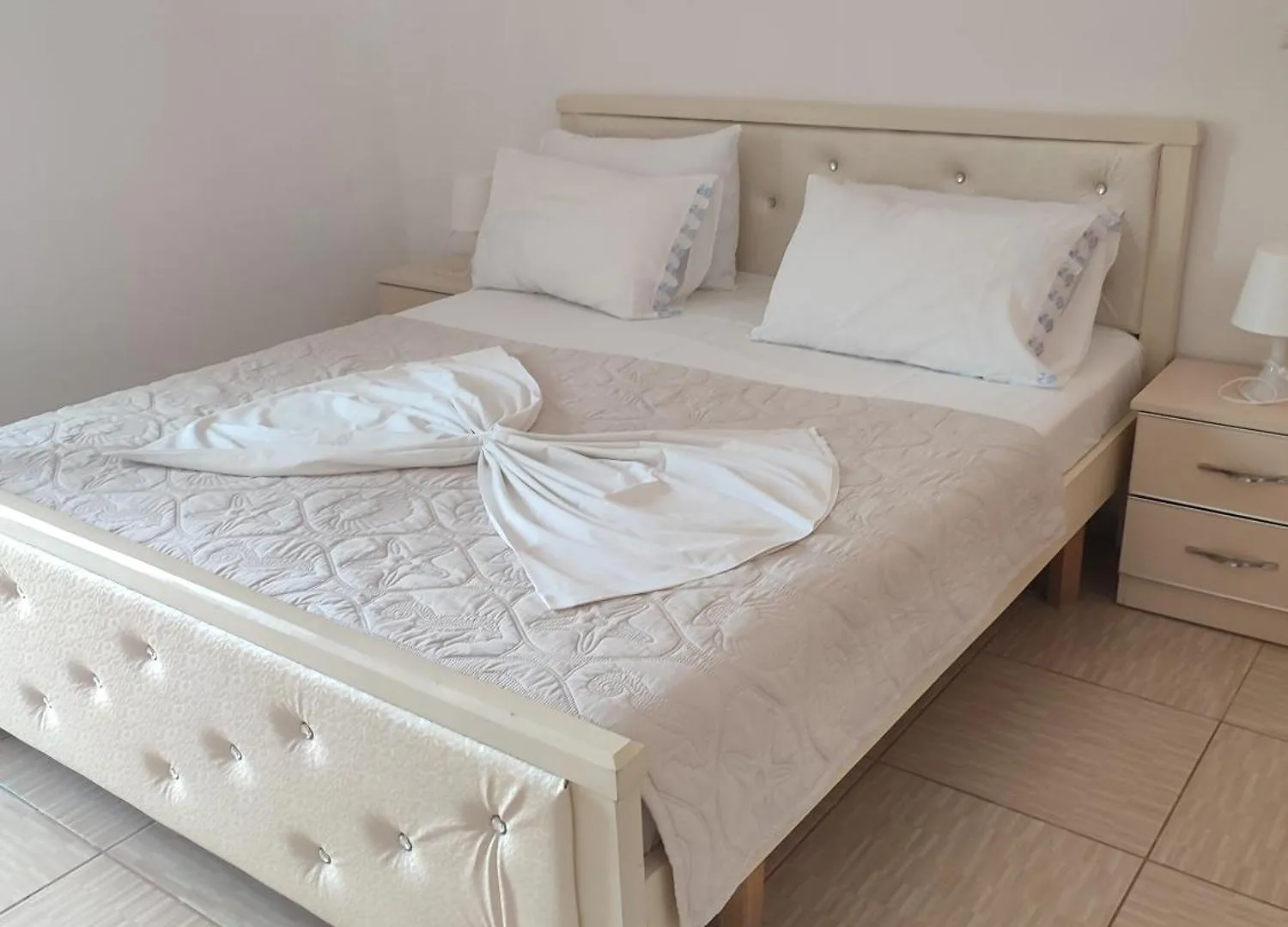 Penelope'S Rooms Dhermi Albania